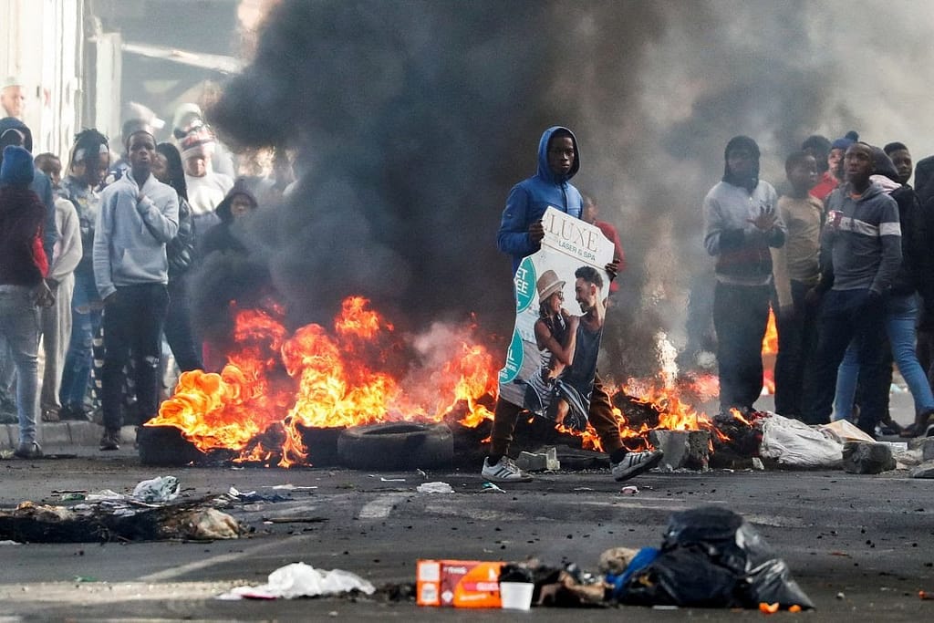 Five killed in South Africa's Cape Town amid taxi strike